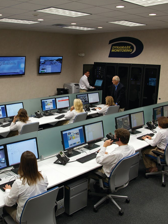 full-width-section-img-dynamark